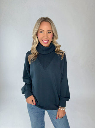 Turtle Neck Pullover - Teal Navy