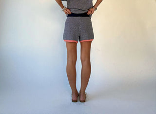 Hot Take Knit Shorts - Navy & Peach