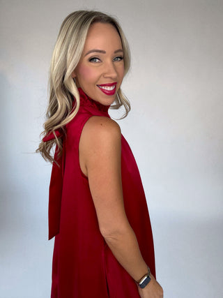 The Holiday Soirée Dress - Red