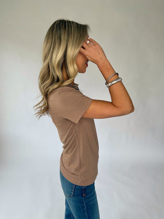 The Soft Focus Tee - Mocha