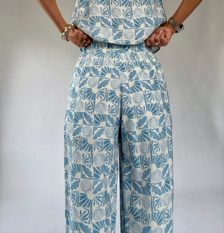 Vacation Vibes Drawstring Pants - Blue/White
