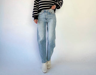 Barely Barrel Jeans