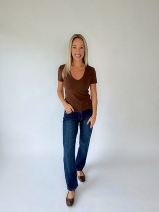 Smooth Strides V-Neck Short Sleeve Top - Mahogany