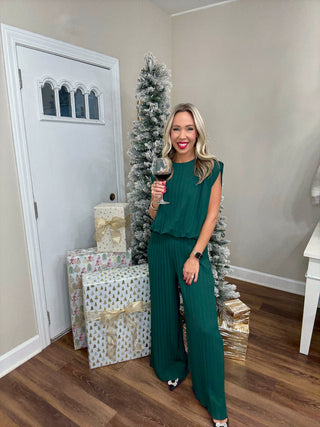 Mistletoe Moments Top