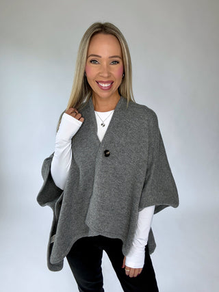 Well Traveled Poncho - Grey