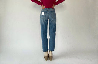 Boyfriend Button Fly with Mini Cuff Jean