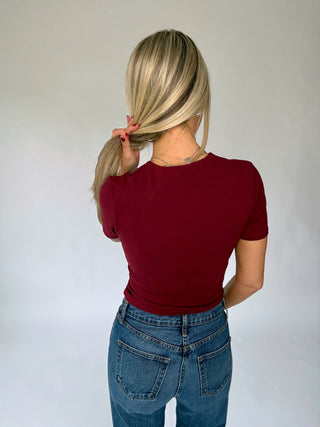 Smooth Strides V-Neck Short Sleeve Top - Deep Burgundy