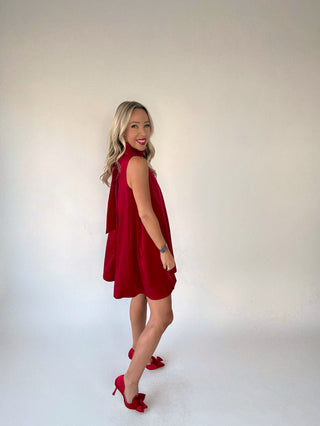 The Holiday Soirée Dress - Red