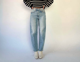 Barely Barrel Jeans