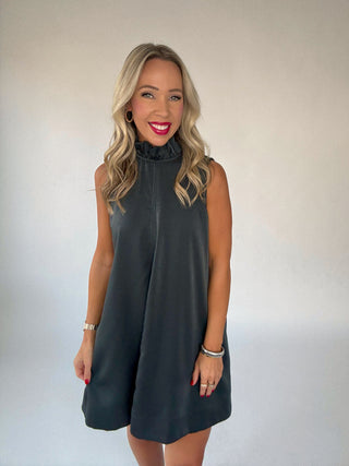 The Holiday Soirée Dress - Black