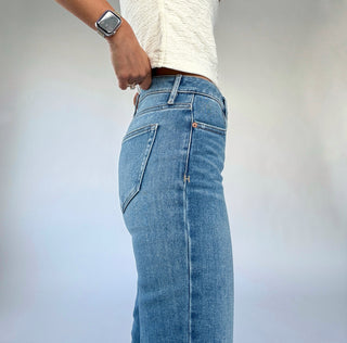 Quinn Mid Rise Cigarette Skinny Jean