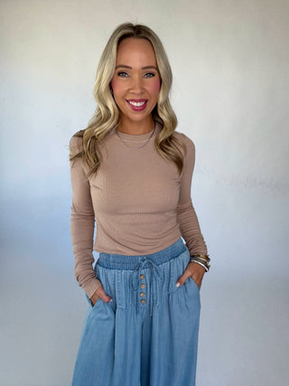 Daily Ease Denim Pants Front Hands in Pockets