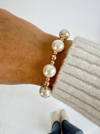 Pearl & Gold Beaded Bracelet