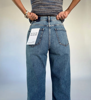 Sundaze High Rise Vintage Straight Jeans - Medium Wash