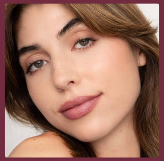 Poppy & Pout Lola Lip Tint Person Image