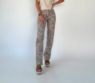 Street Chic High Rise Dad Jean in Leopard Front Full Length Image