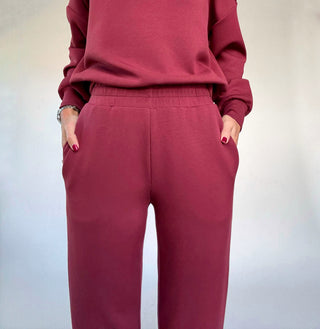 VARLEY The Slim Cuff Pant 27.5" New Maroon Close Up Image